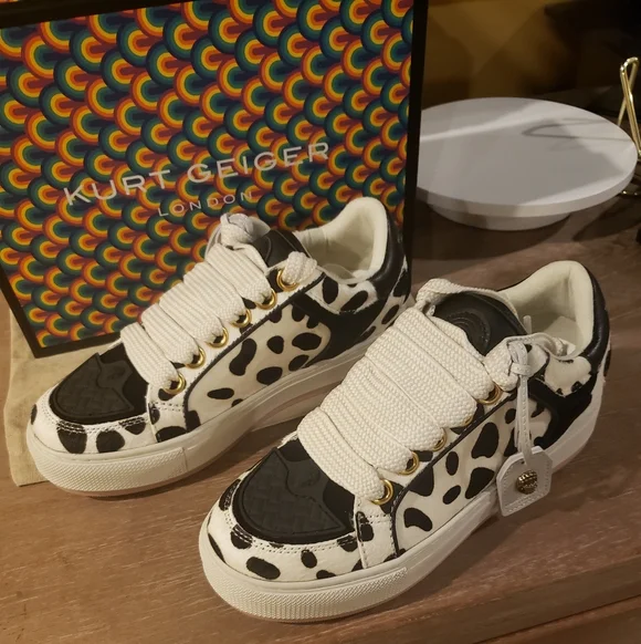 Kurt Geiger Southbank Tag White Sneakers w/ Black Leopard Print Accent NIB! - Picture 11 of 12